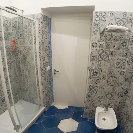 Syreness Suites Sorrento