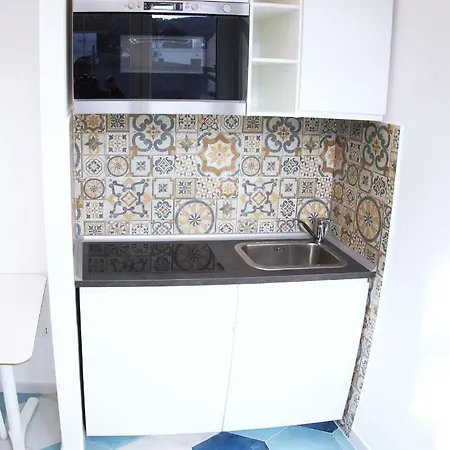 Syreness Suites Sorrento