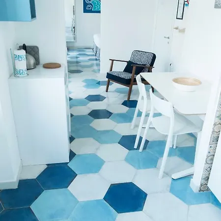 Syreness Suites Sorrento